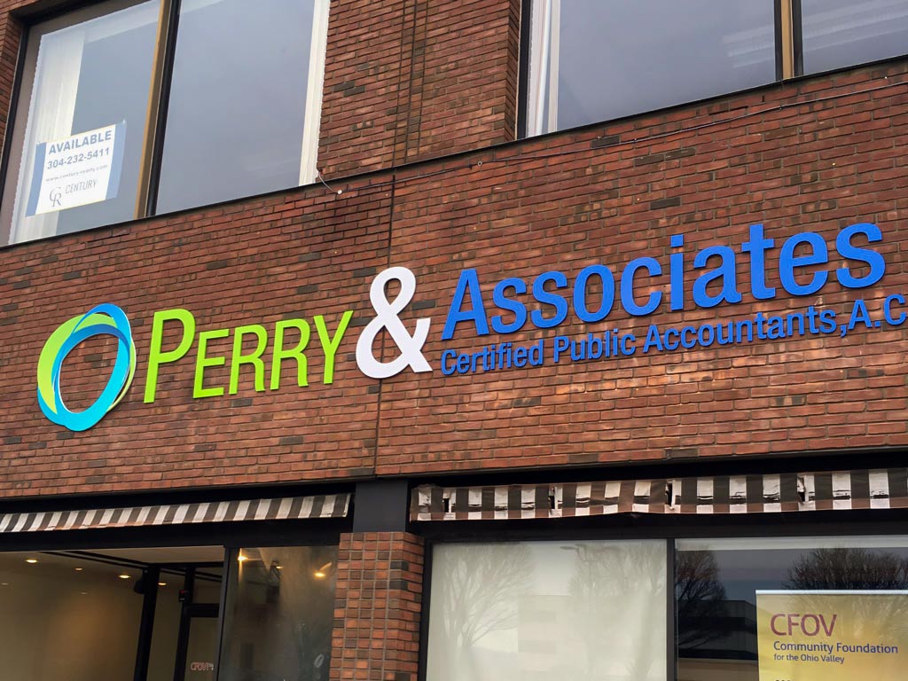 Perry and Associates 3d Sign